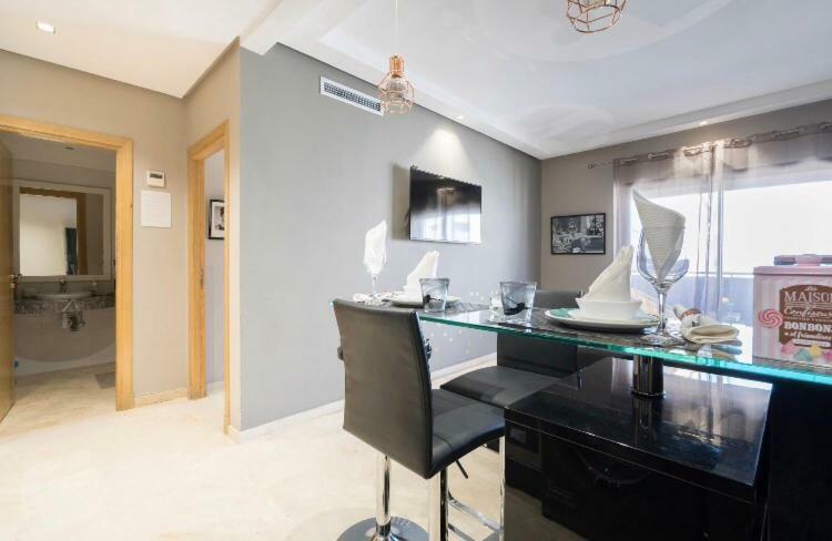 Appartement Luxurious&Elegant flat à Casablanca Extérieur photo